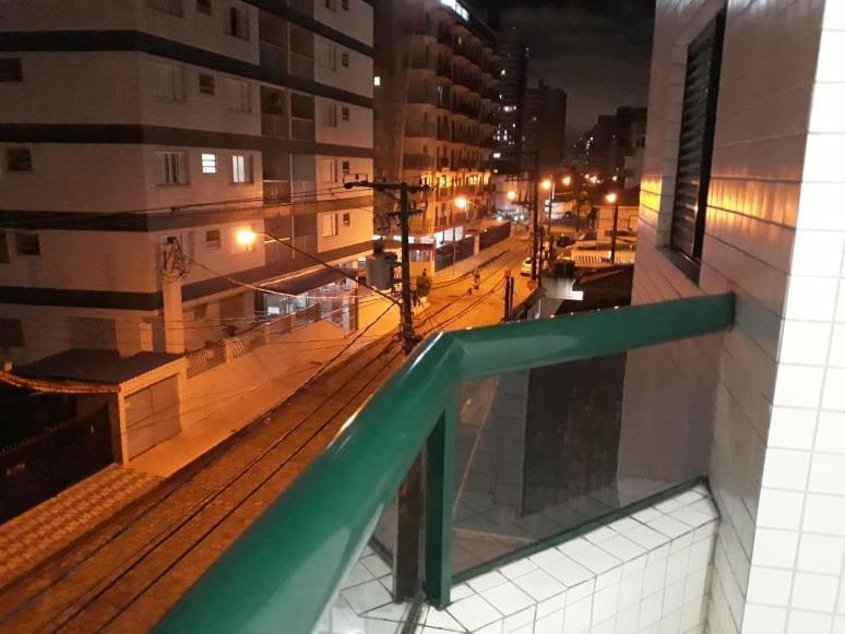 Apto Aconchegante A Uma Quadra Da Praia - Aviacao, Praia Grande - Sp Praia Grande (Santos) Exterior photo